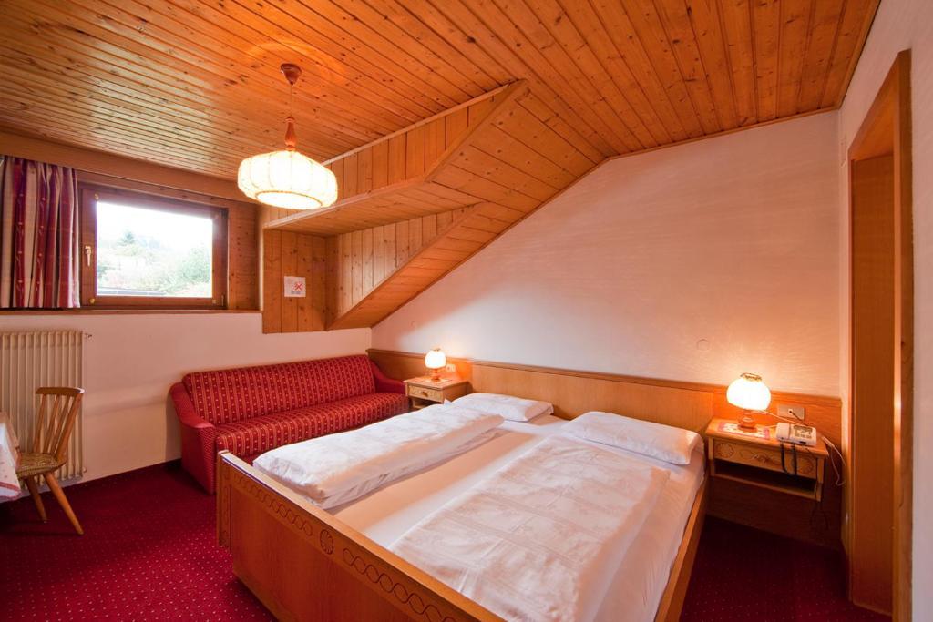 Hotel Rainegg Olang Room photo